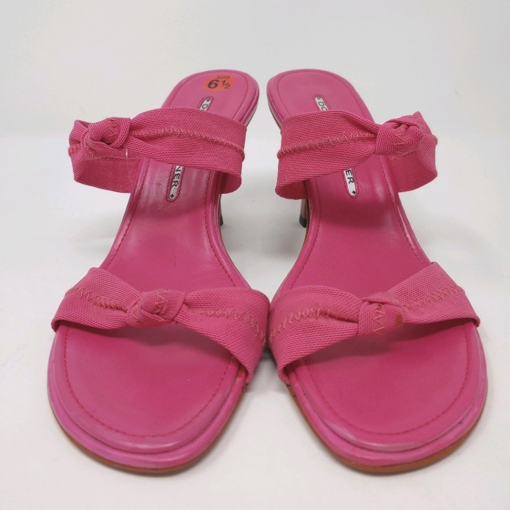 PINK DOUBLE STRAP HEELS SIZE 6.5
